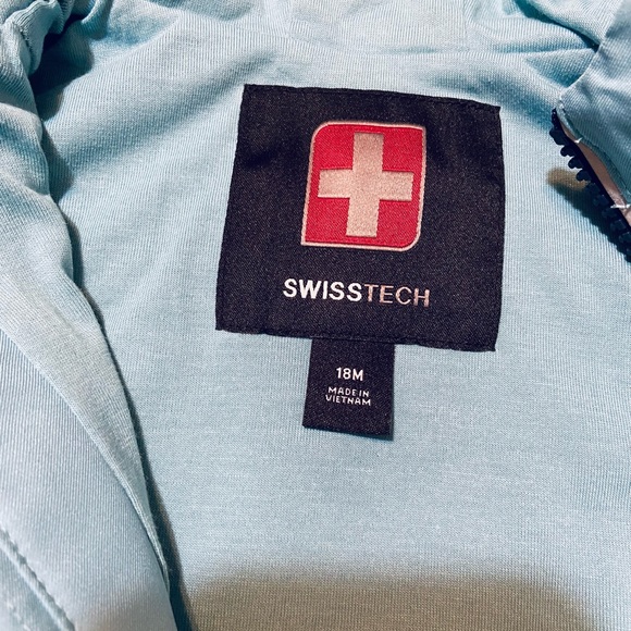 SWISS TECH Lightweight Hooded Jacket Boy’s Size 18 Months - Picture 6 of 6
